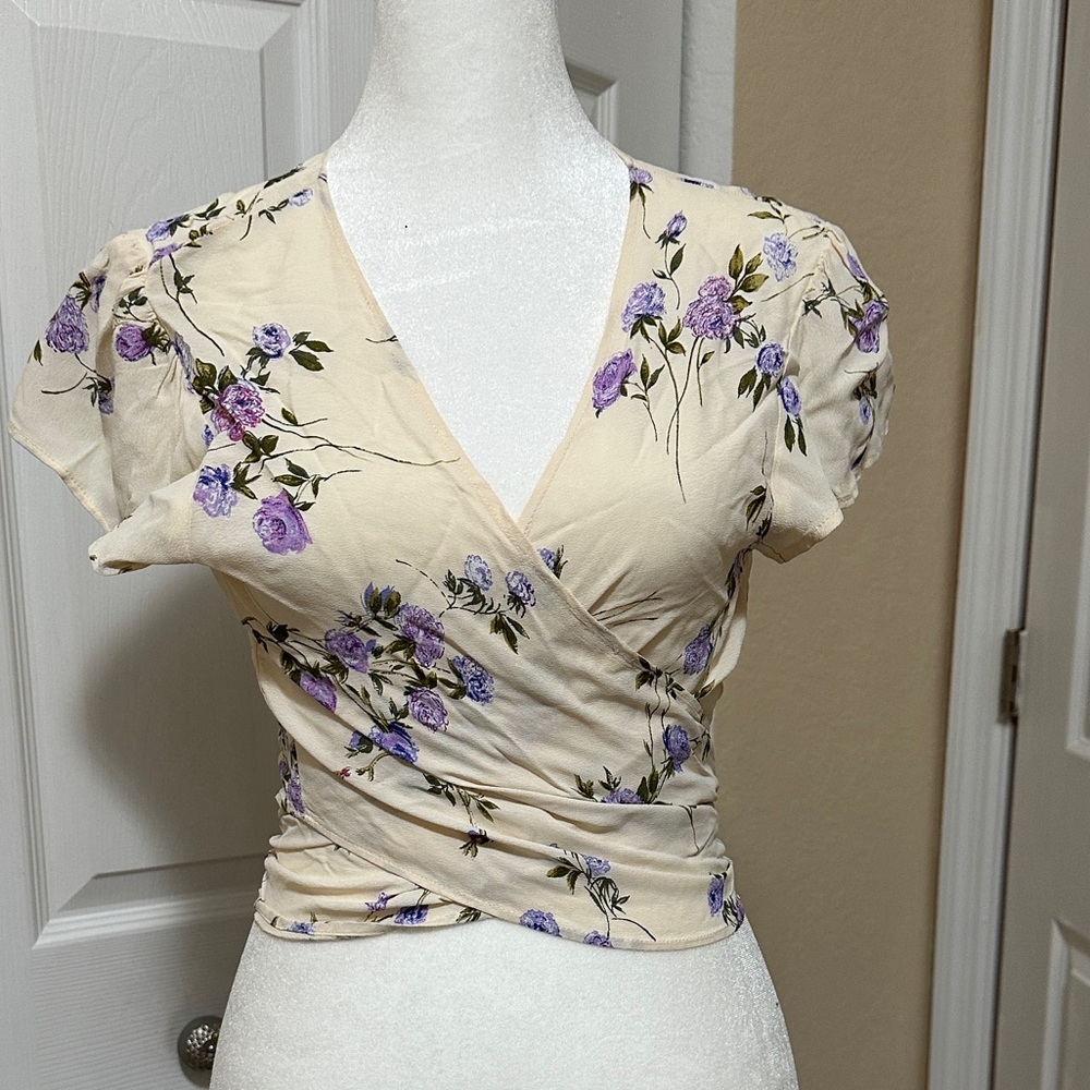 Flynn Skye Cream and Purple Floral Wrap Blouse